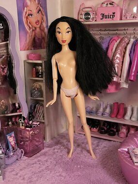 Disney Store Collector 11.5 Inch Articulated Mulan Doll Black Hair Iconic Y2K